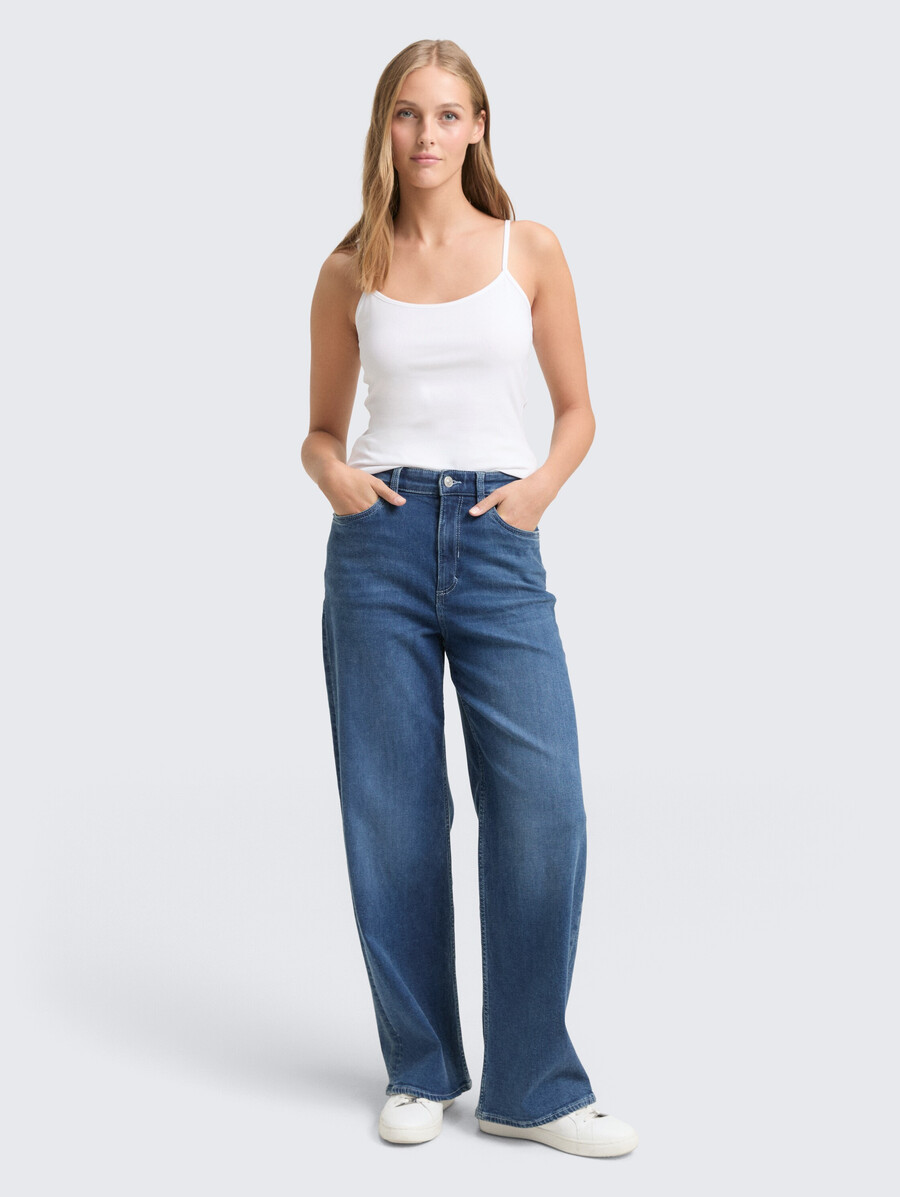schmal geschnittenes tanktop