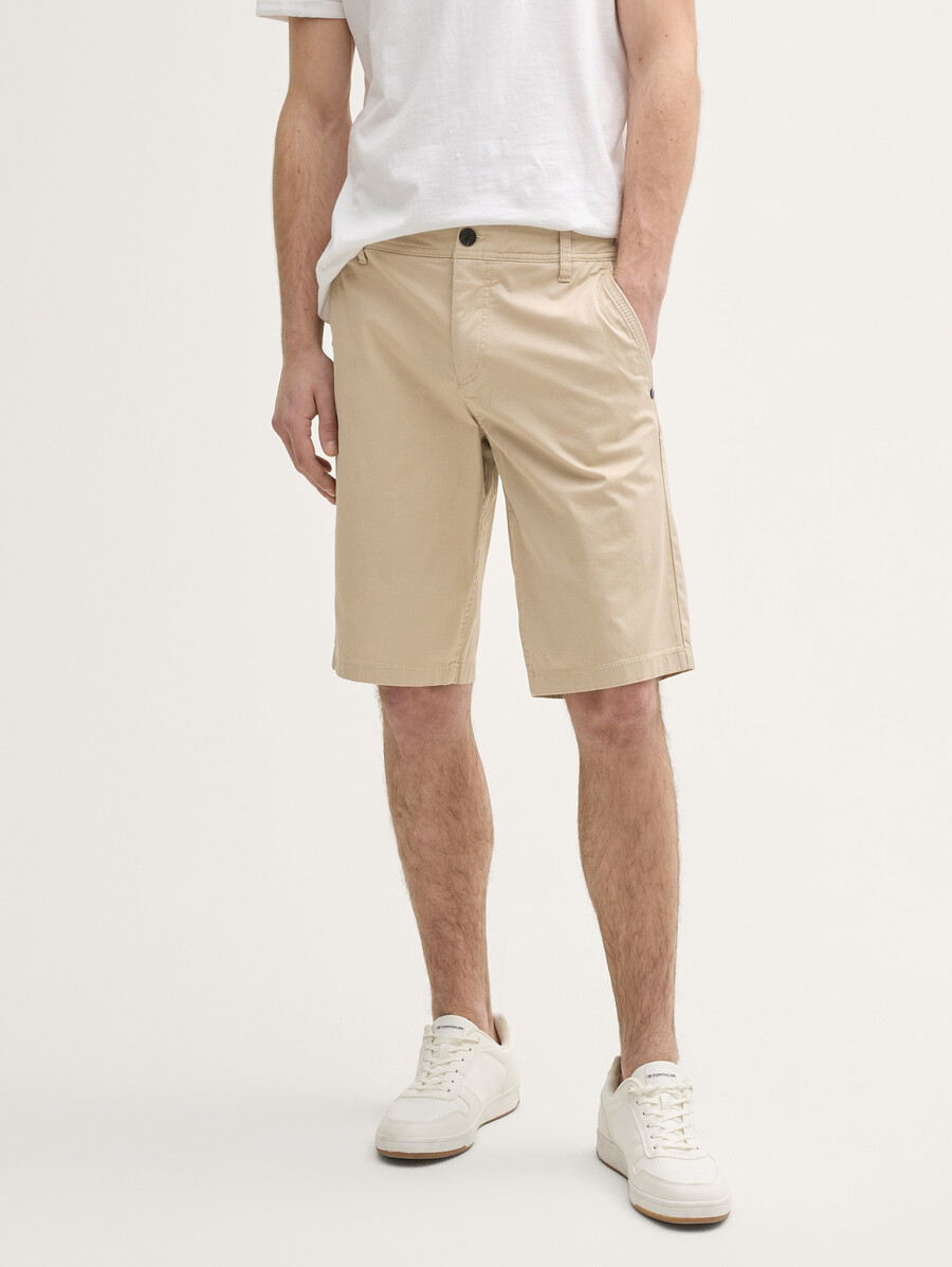 schmale chino-shorts