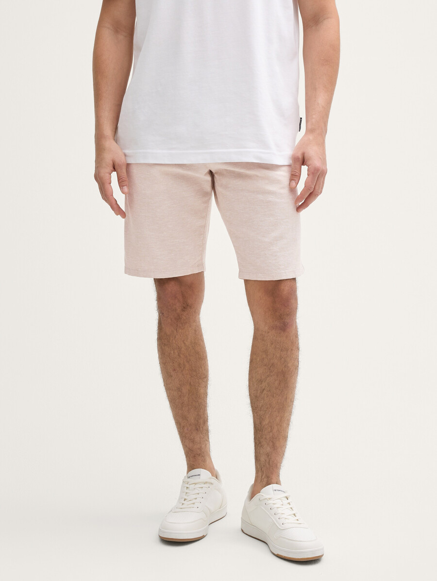 schmale chino-shorts mit leinenanteil