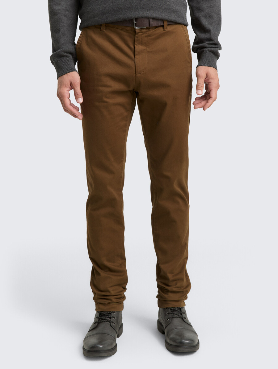 tttravis slim chino mit gürtel