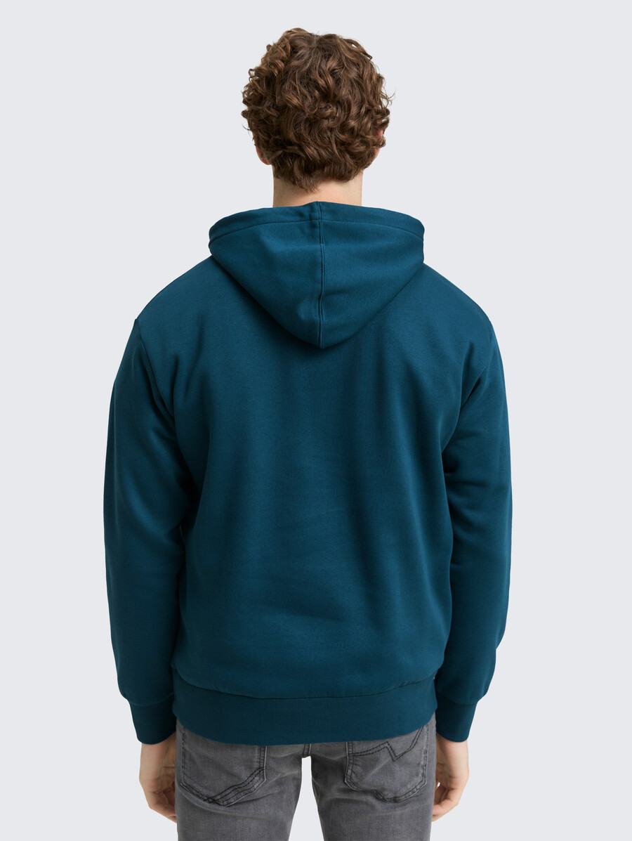 kapuzenpullover mit aufdruck