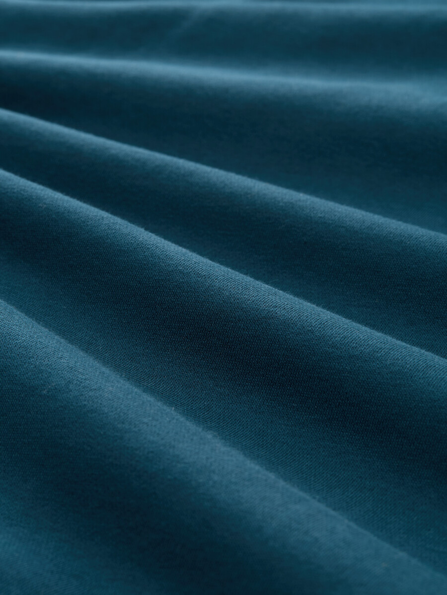kapuzenpullover mit aufdruck