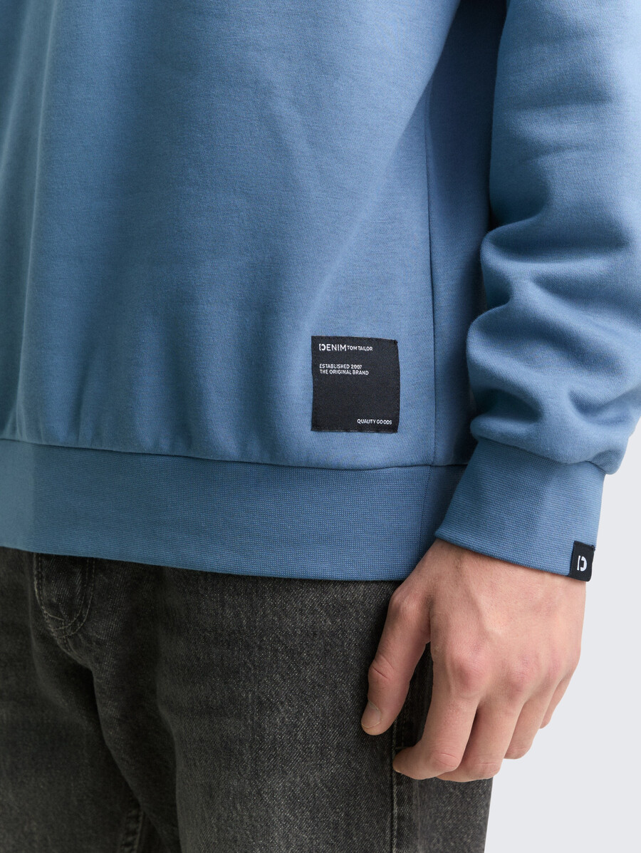 kapuzenpullover mit logo-aufnäher