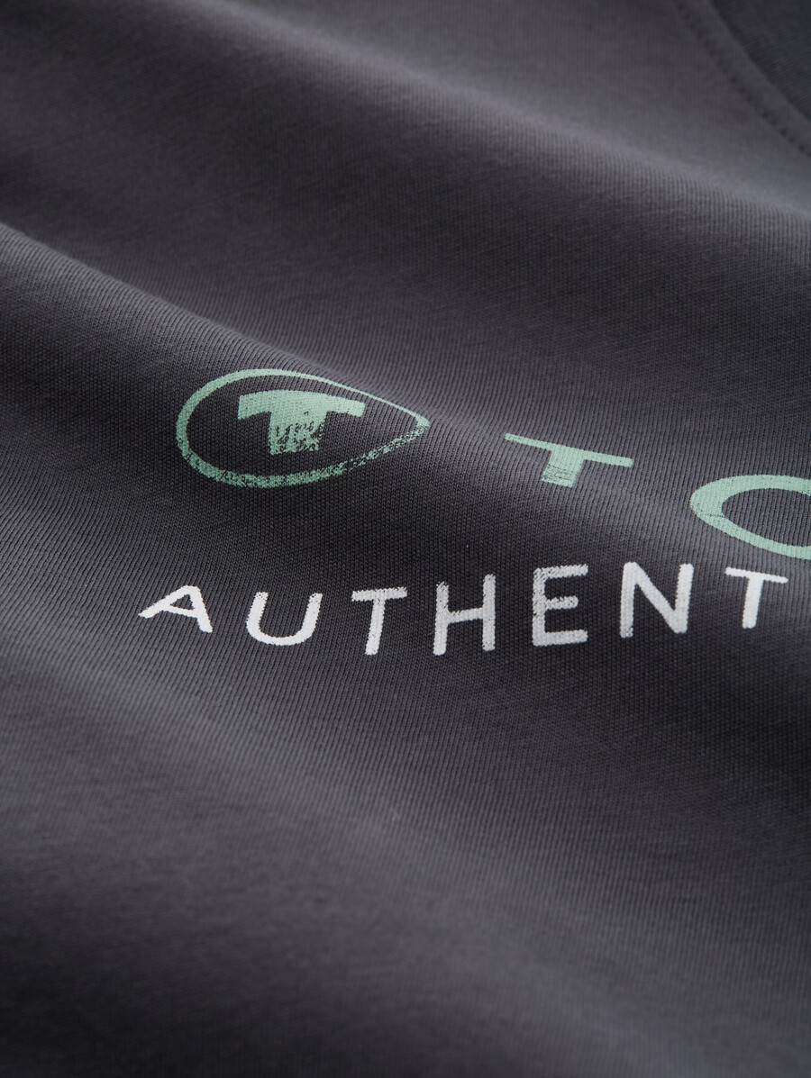 plus size – langärmeliges hemd mit logodruck