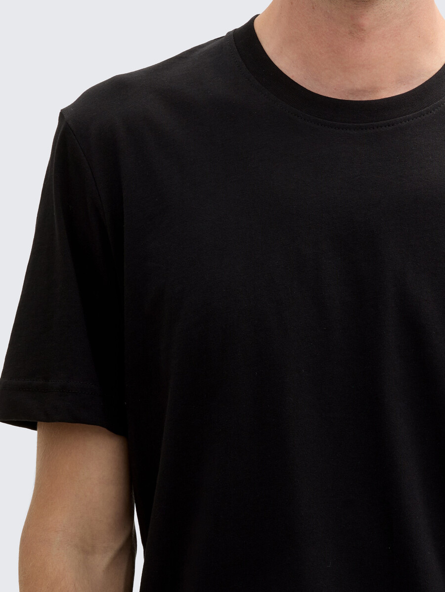 einfaches t-shirt im 2er-pack