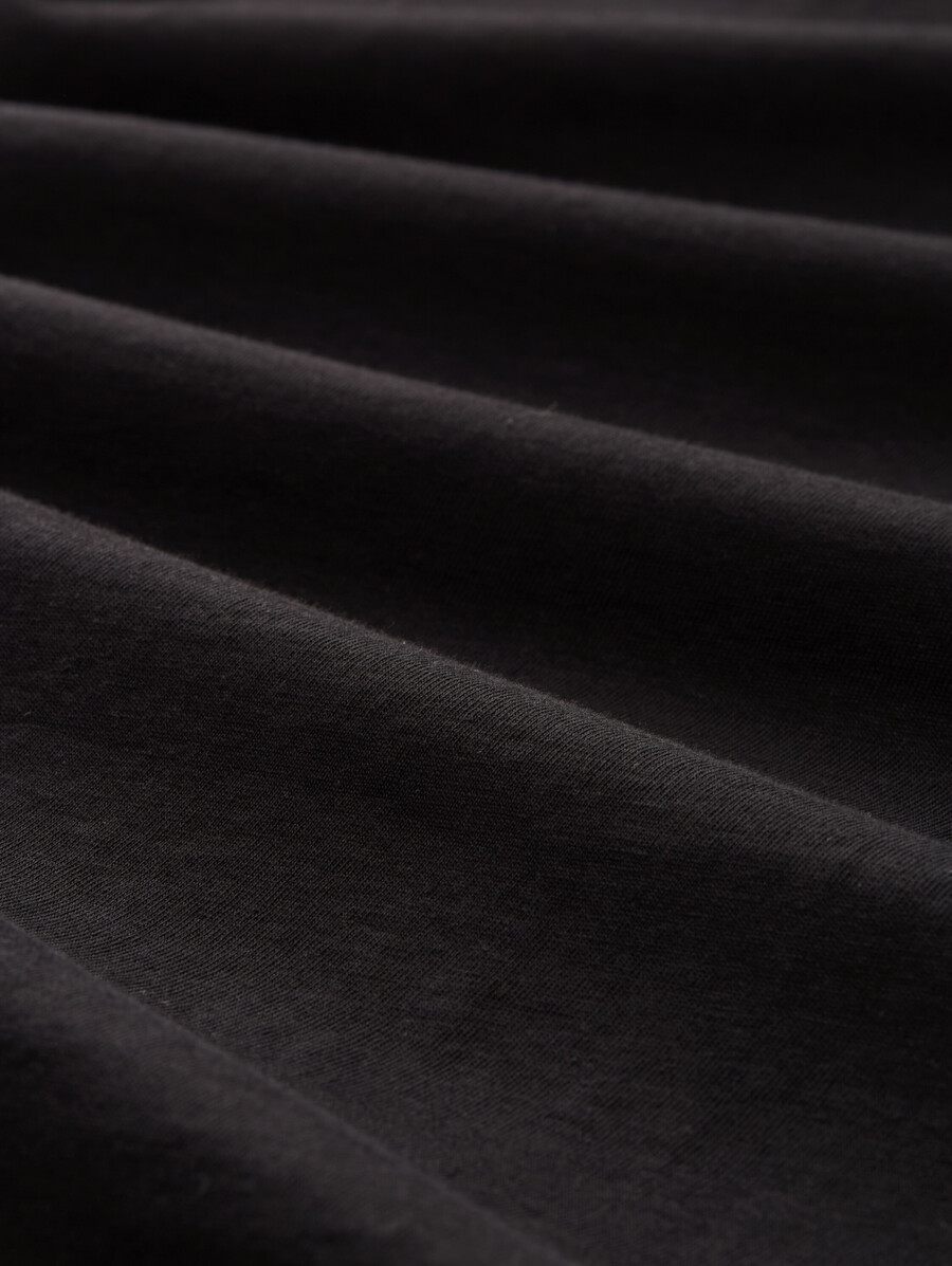 basic-t-shirt im 2er-pack mit v-ausschnitt