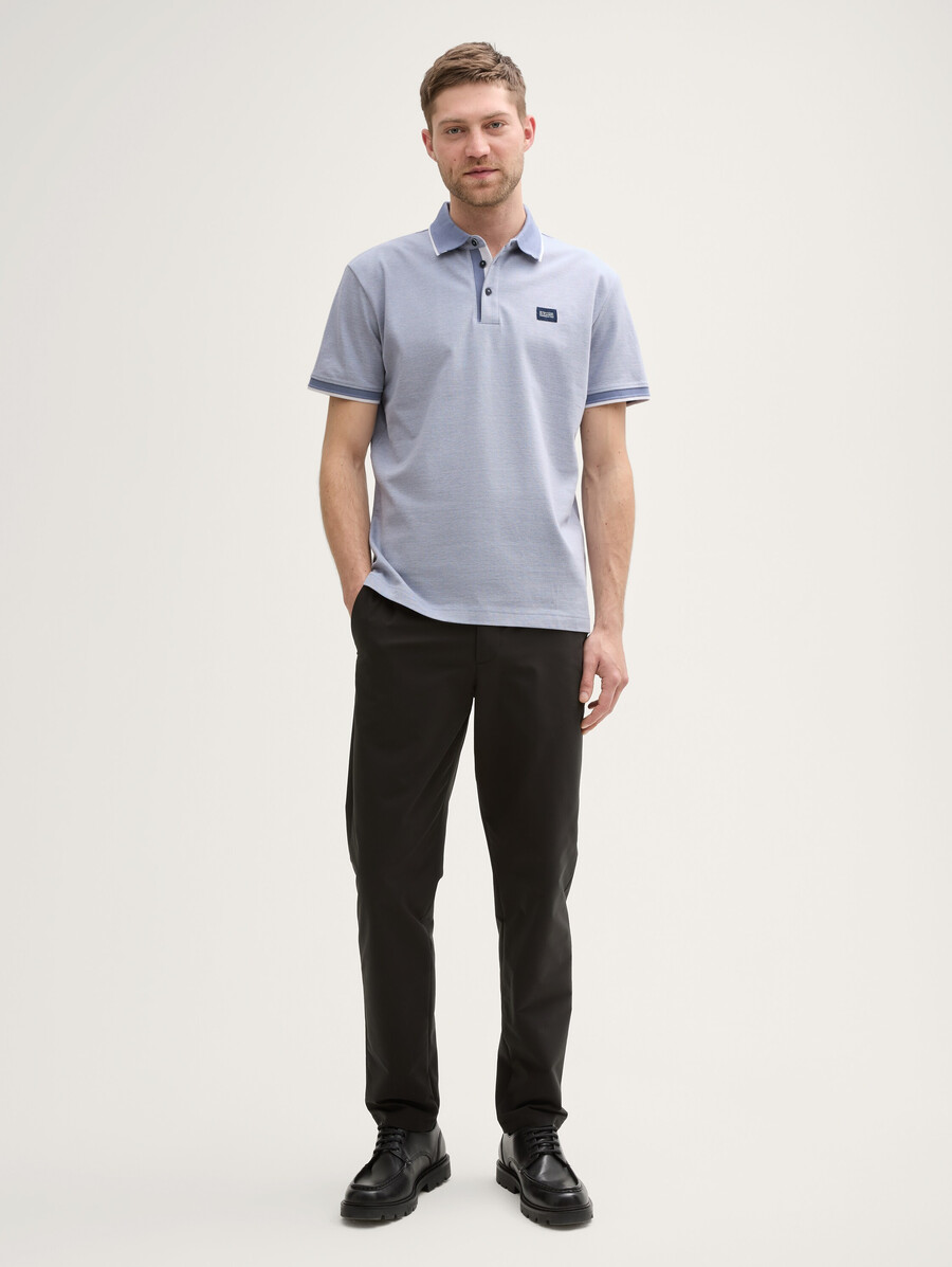 piqué-poloshirt mit logo-etikett