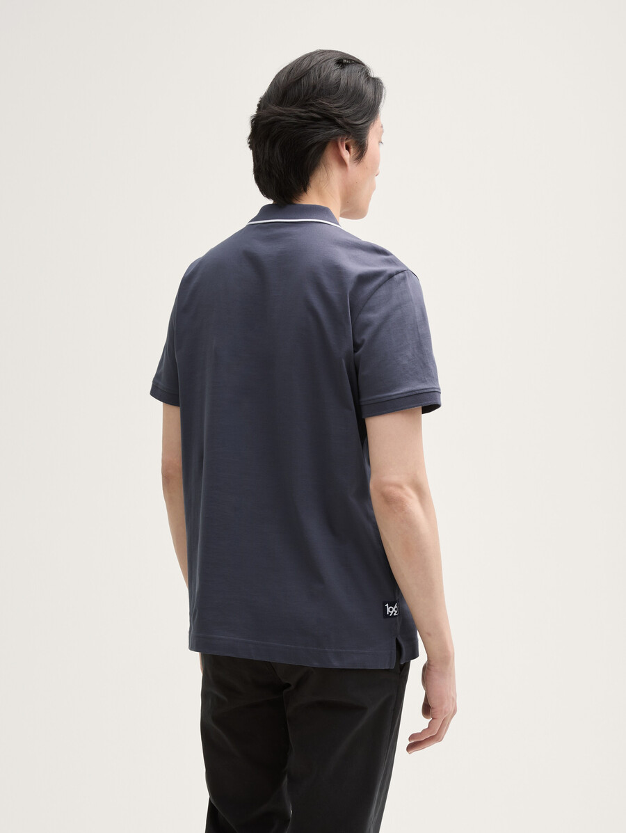 piqué-poloshirt mit aufdruck