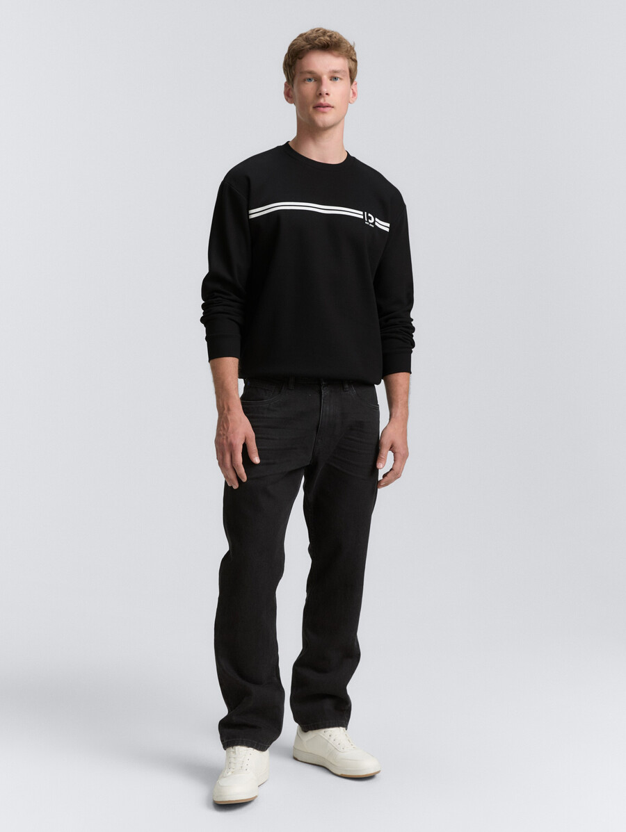 sweatshirt mit rundhalsausschnitt und aufdruck