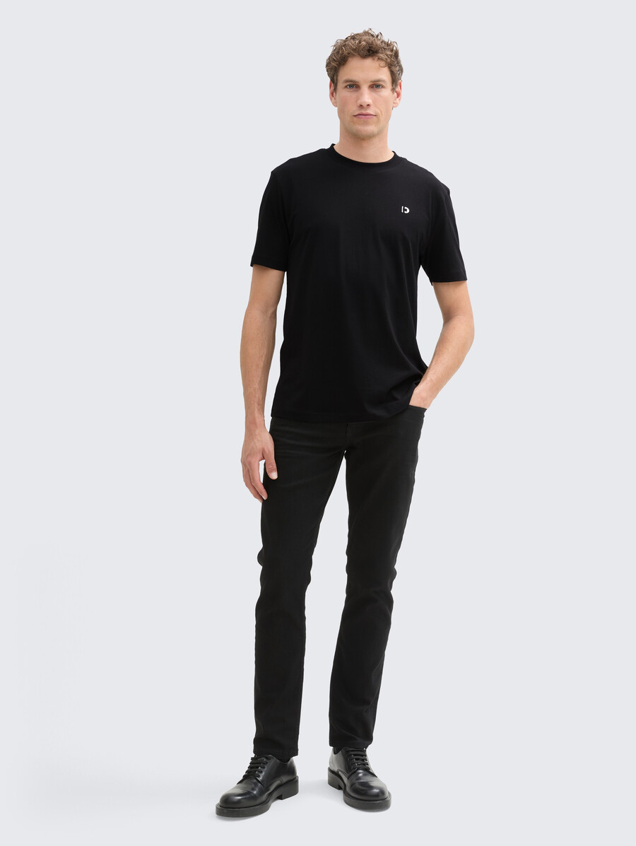 einfaches t-shirt
