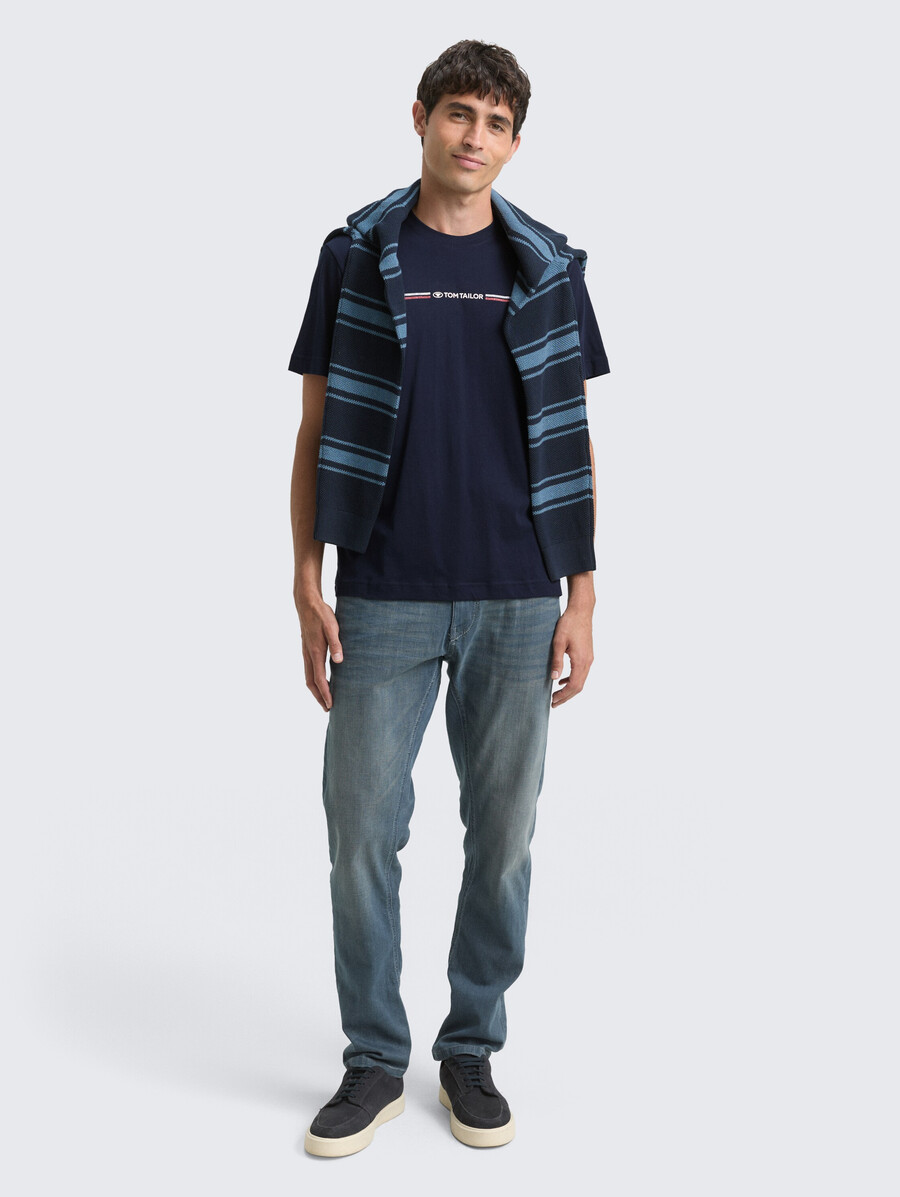 t-shirt mit aufdruck