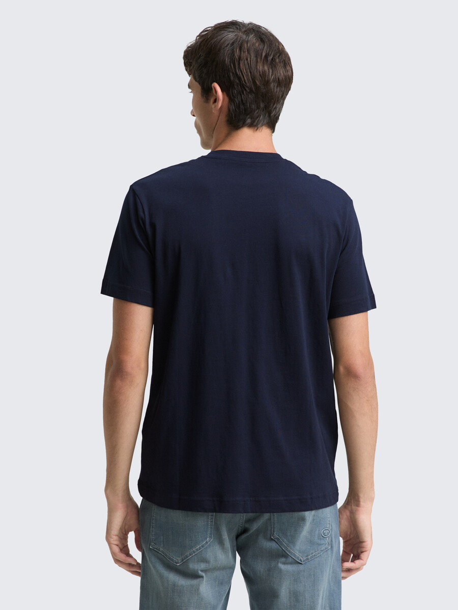 t-shirt mit aufdruck