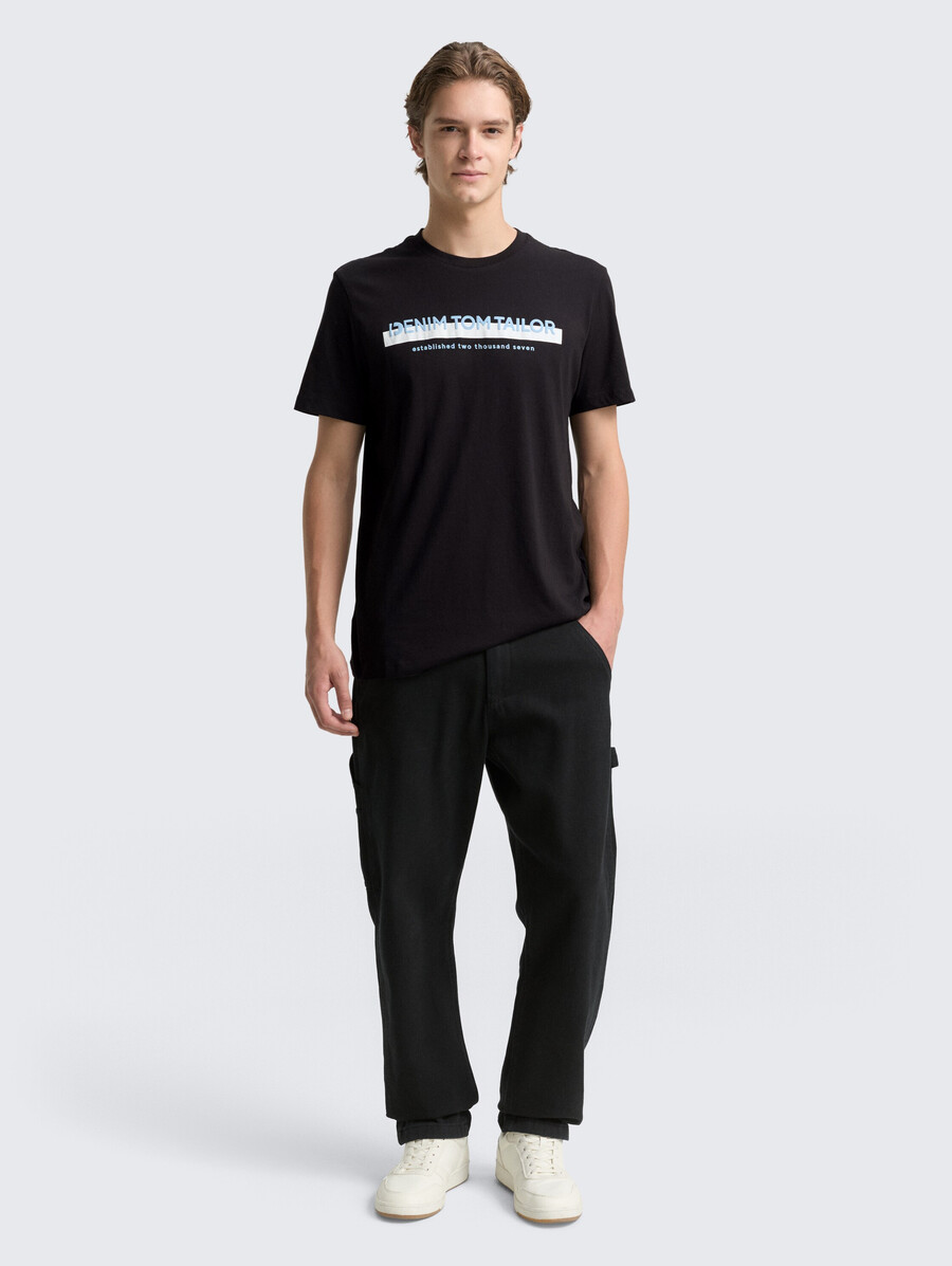 t-shirt mit logodruck