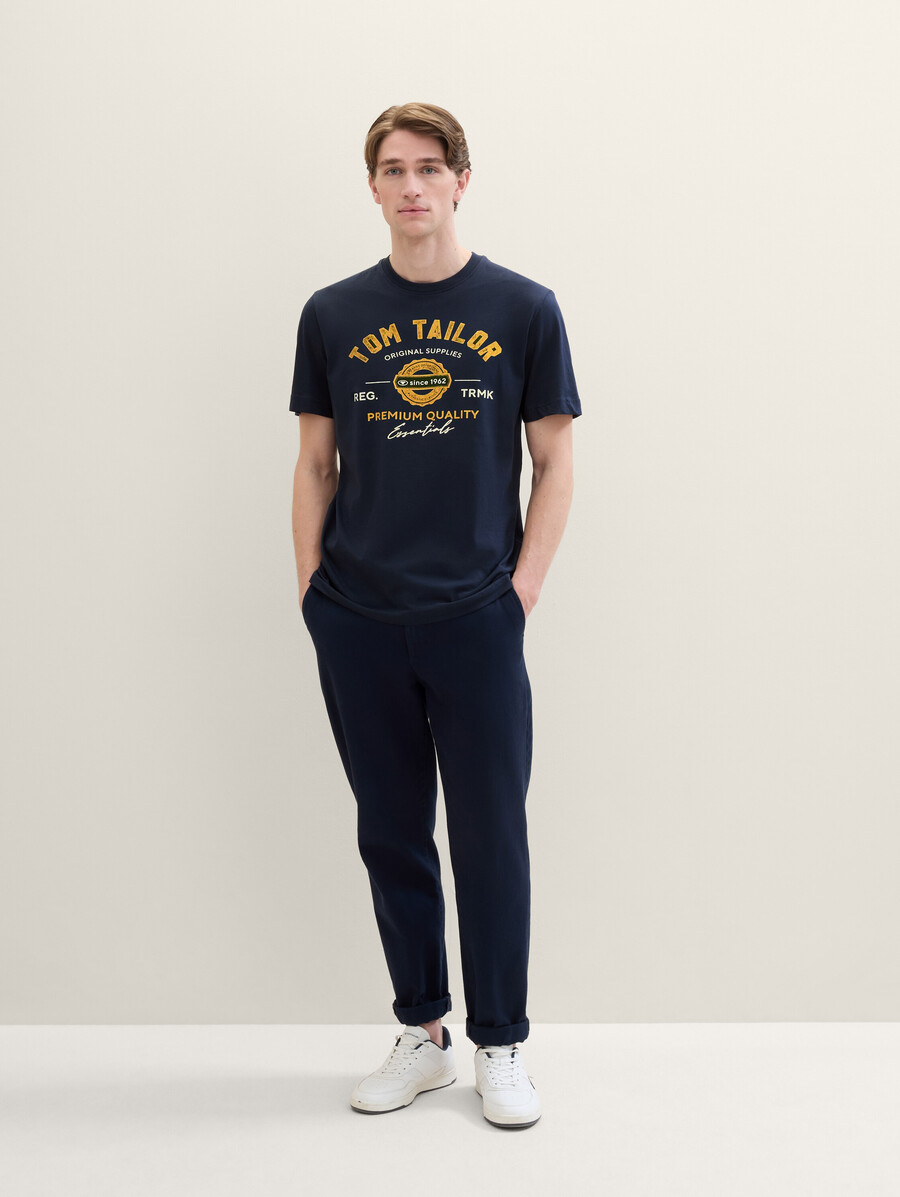 t-shirt mit logodruck