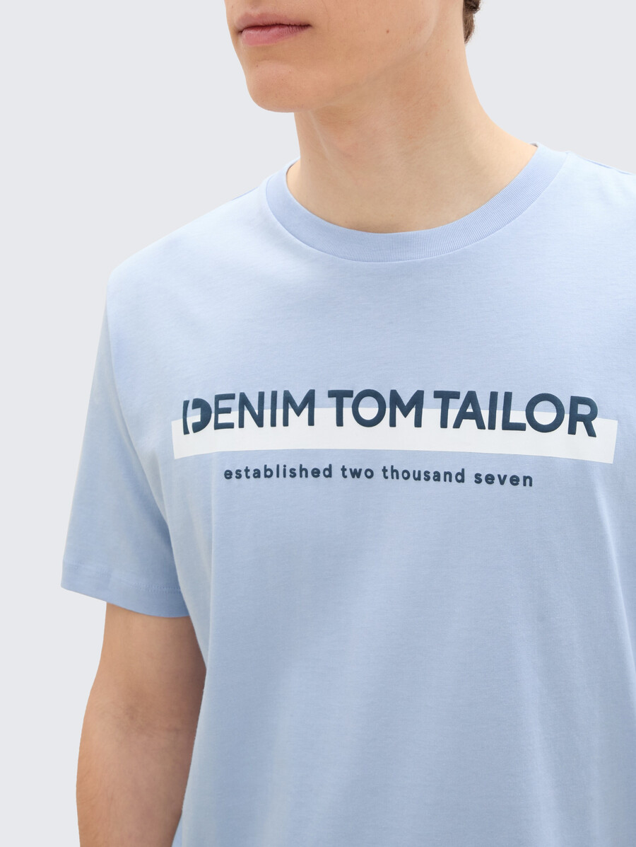 t-shirt mit logodruck