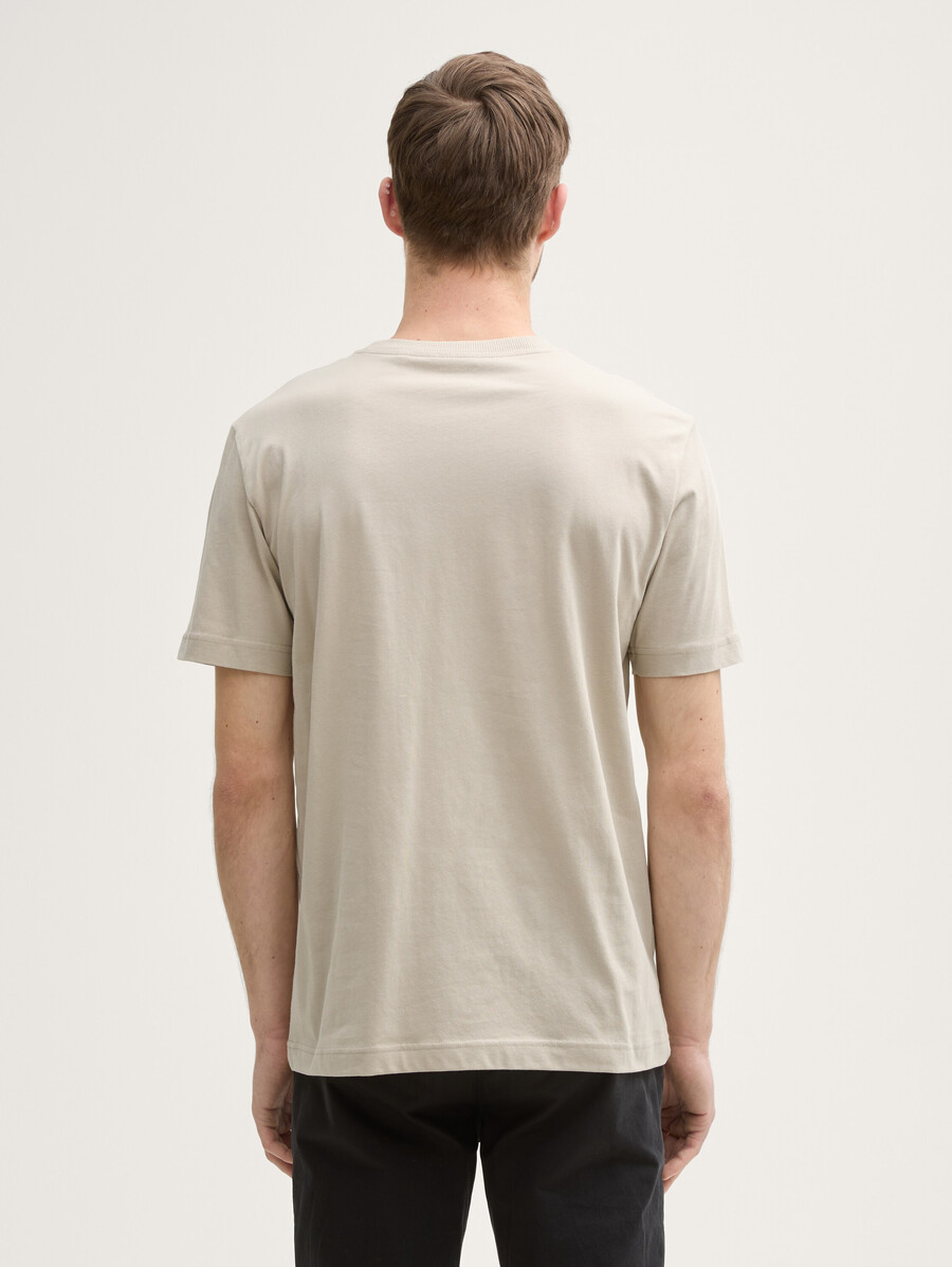 t-shirt mit aufdruck