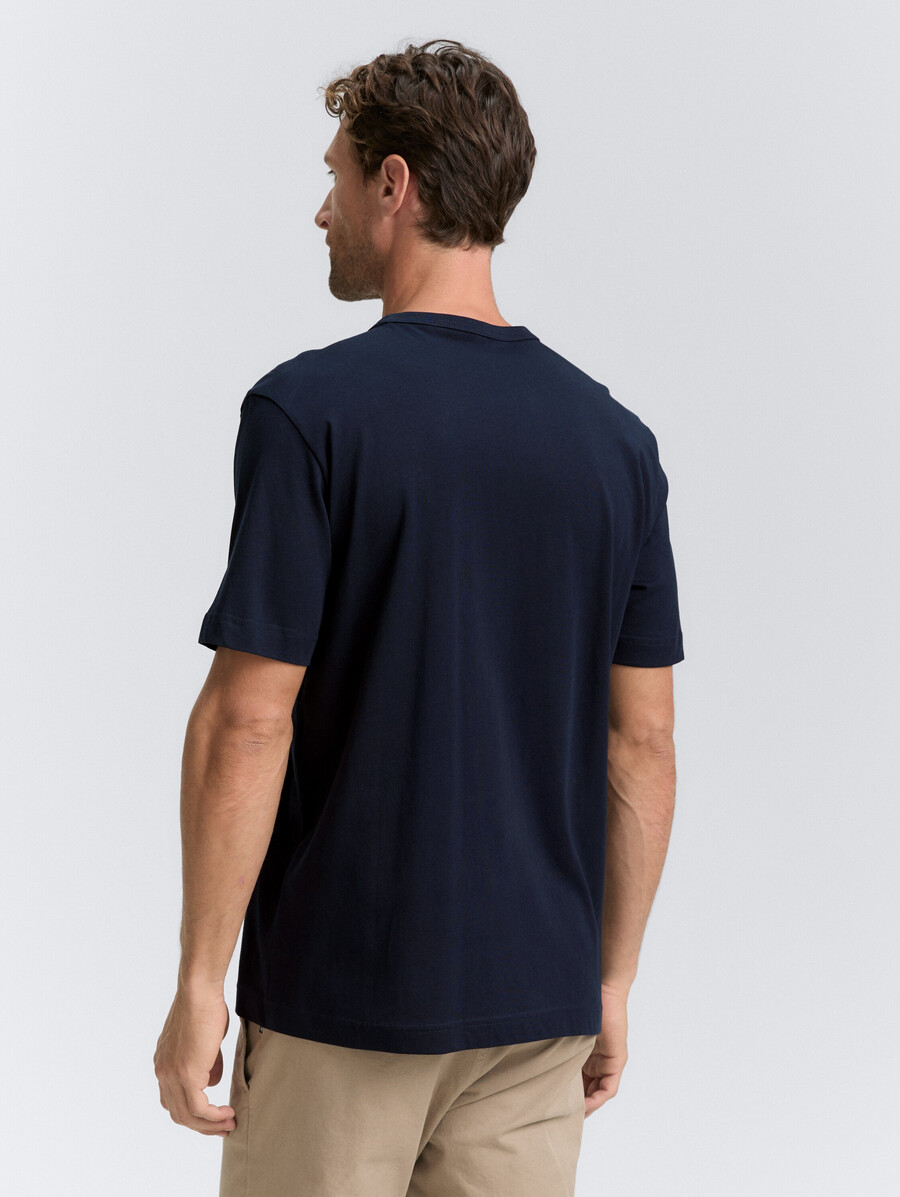 t-shirt mit aufdruck