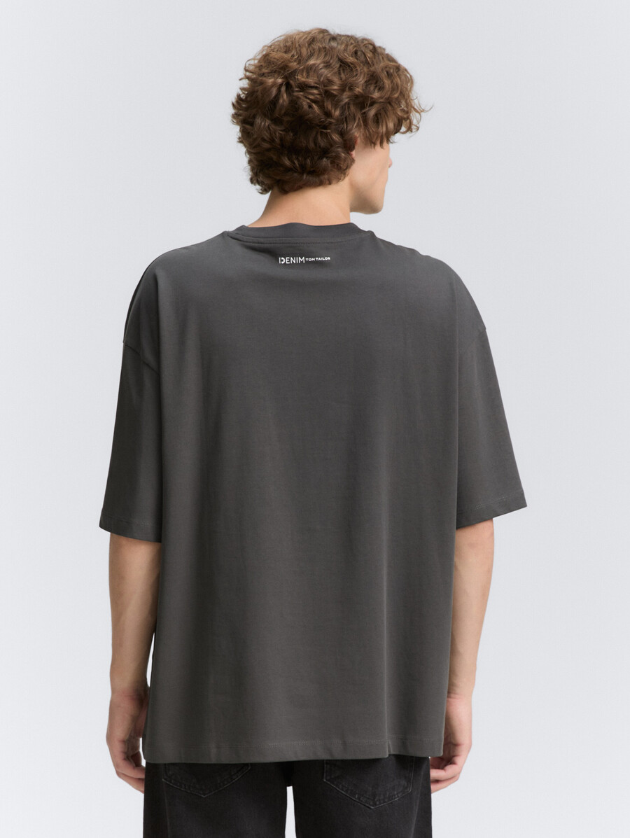 Übergroßes t-shirt