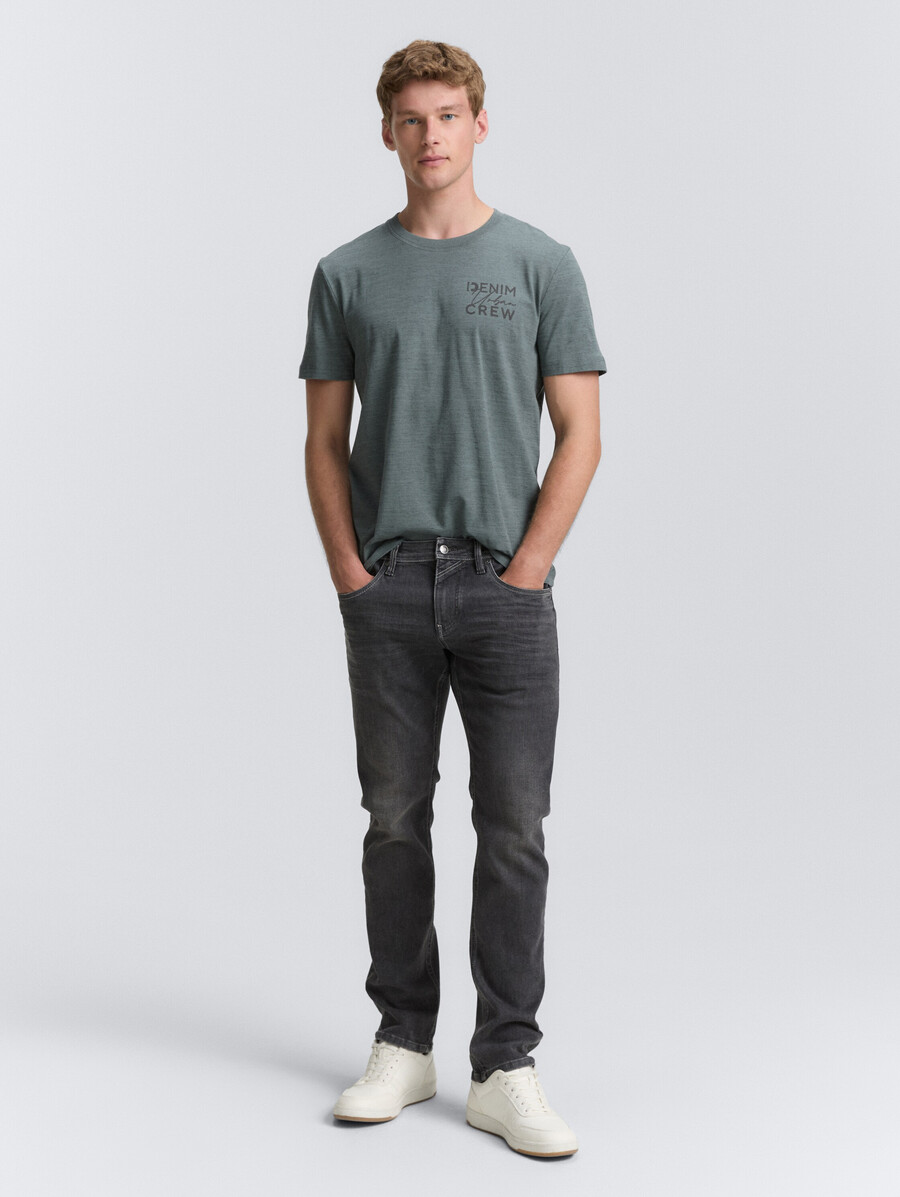 t-shirt mit aufdruck
