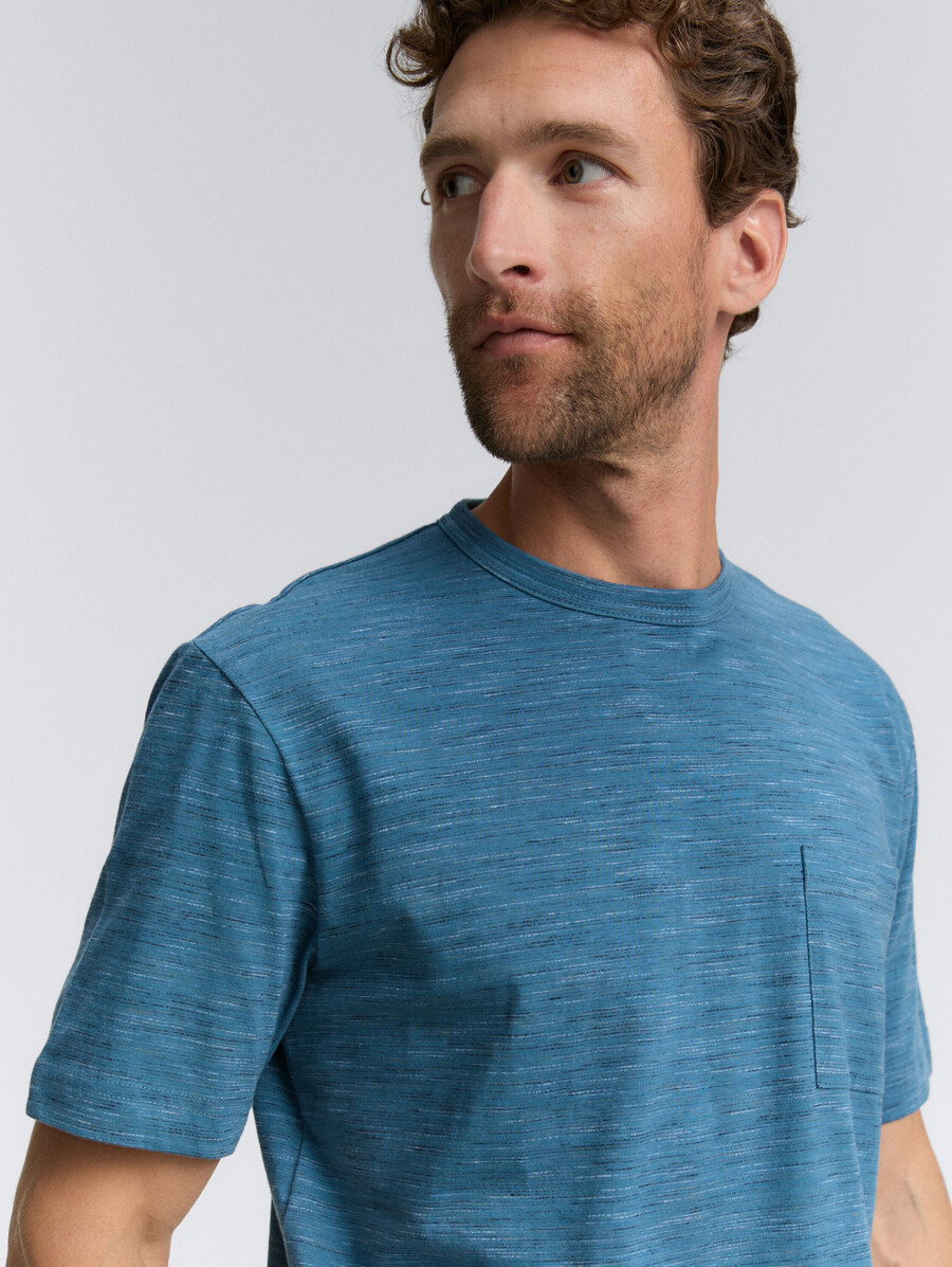 t-shirt in melange-optik mit brusttasche