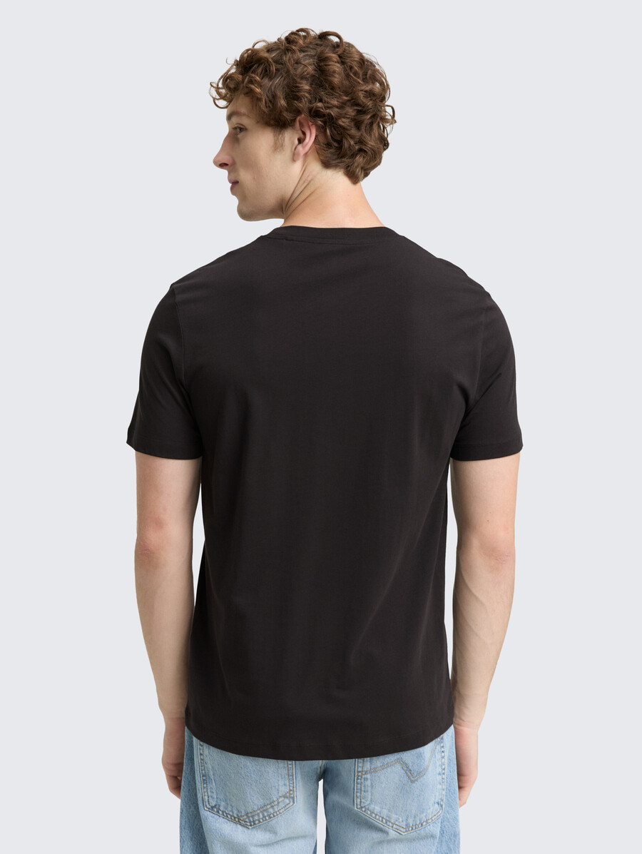t-shirt mit aufdruck