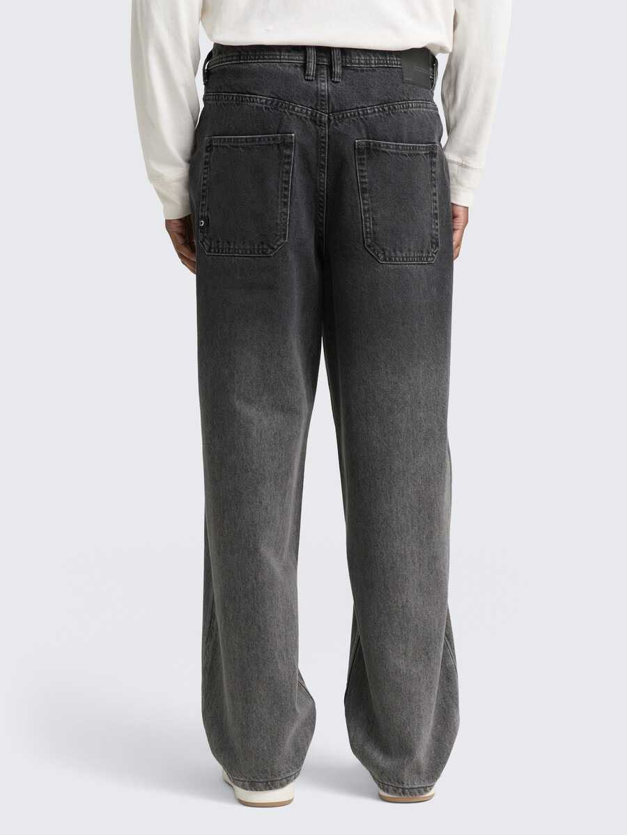 ttelliot baggy jeans