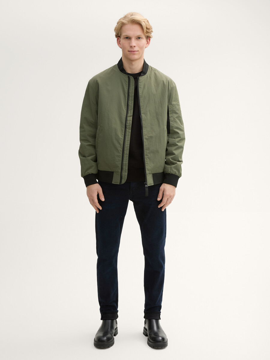 bomberjacke mit taschen