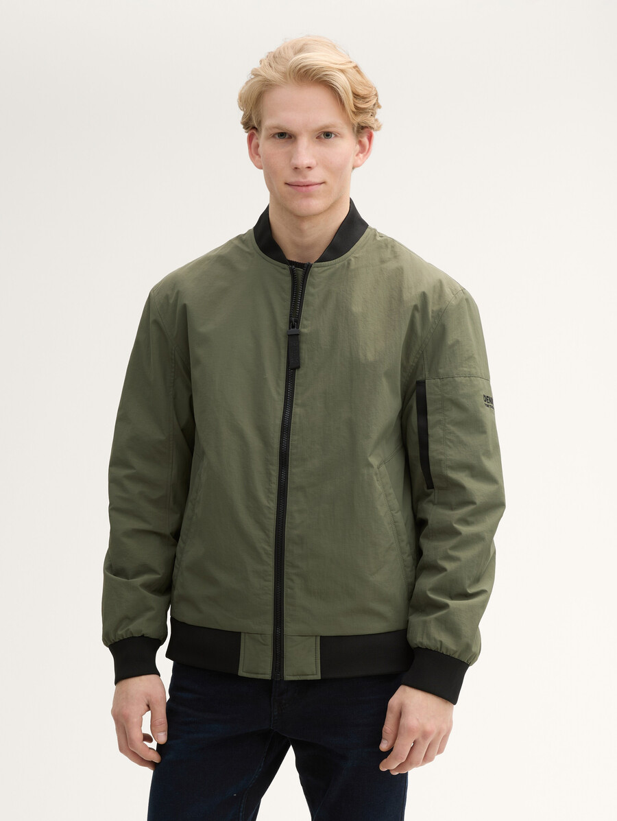 bomberjacke mit taschen