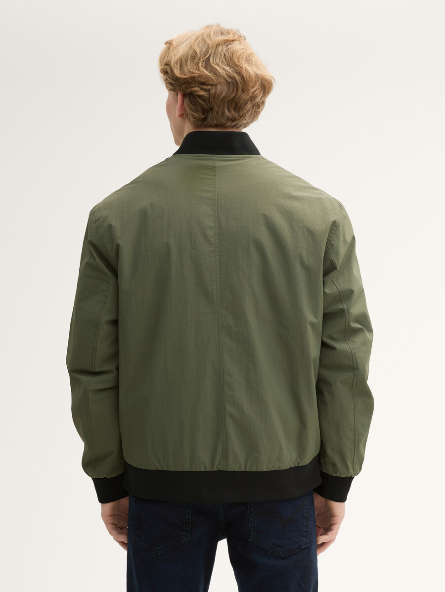 bomberjacke mit taschen