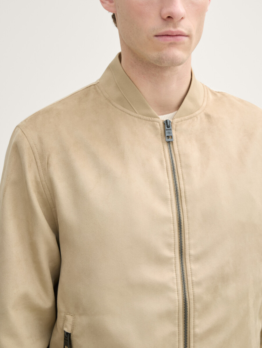 bomberjacke in wildlederoptik