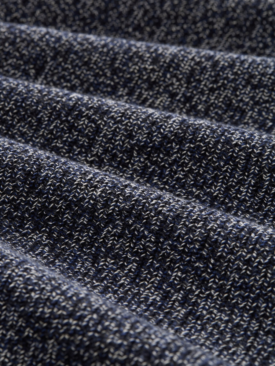 strickpullover in melange-optik