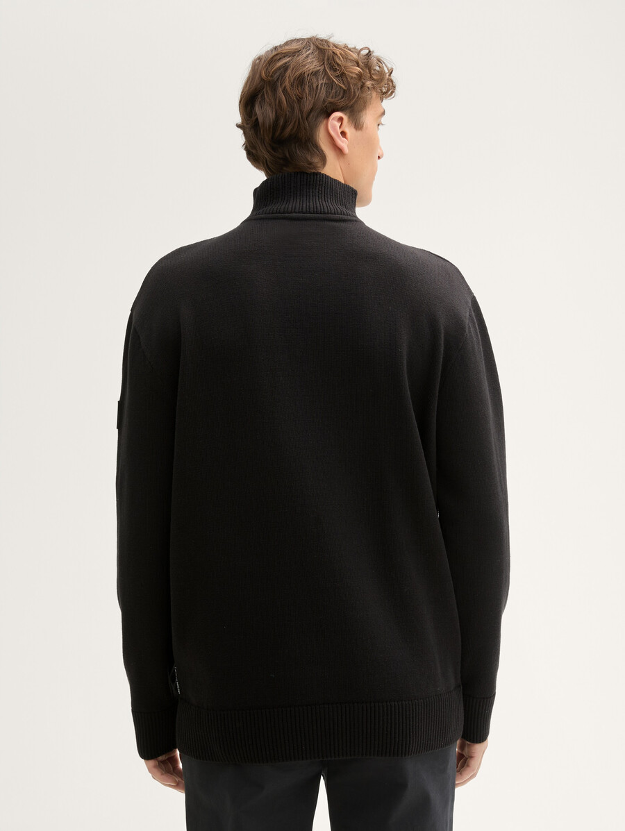 lässig geschnittener strickpullover von troyer