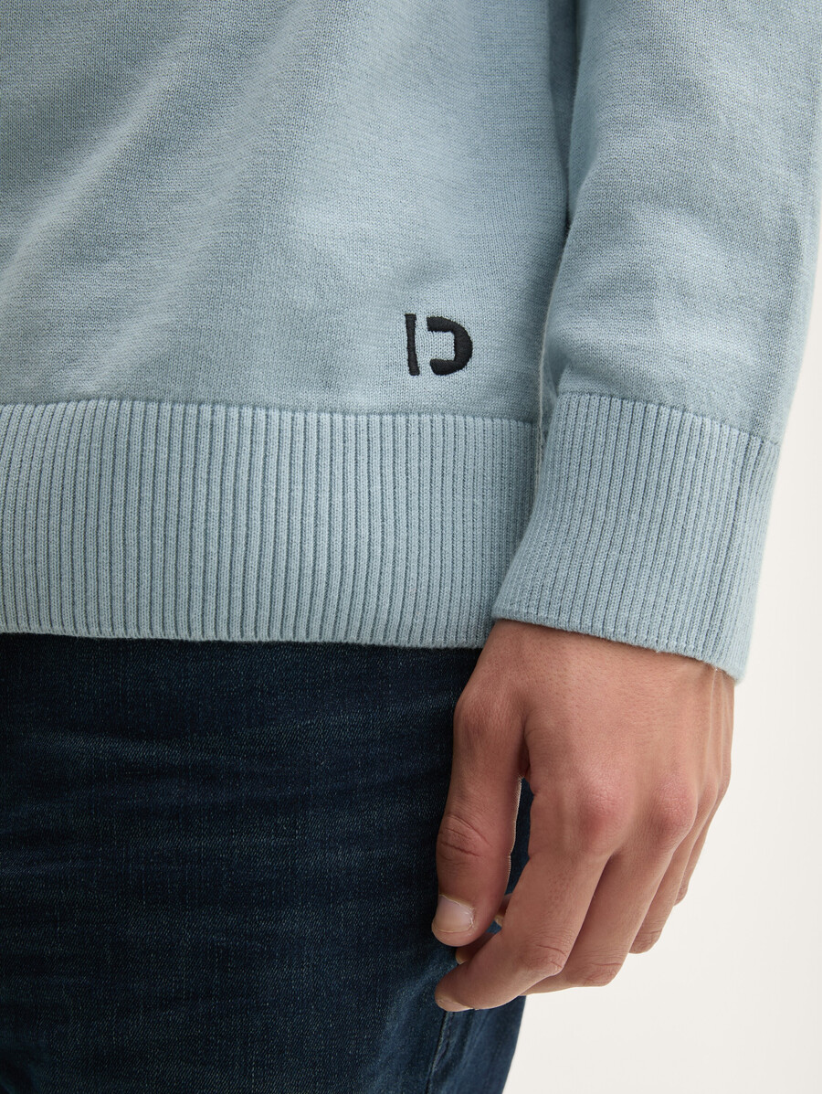 einfacher rollkragenpullover