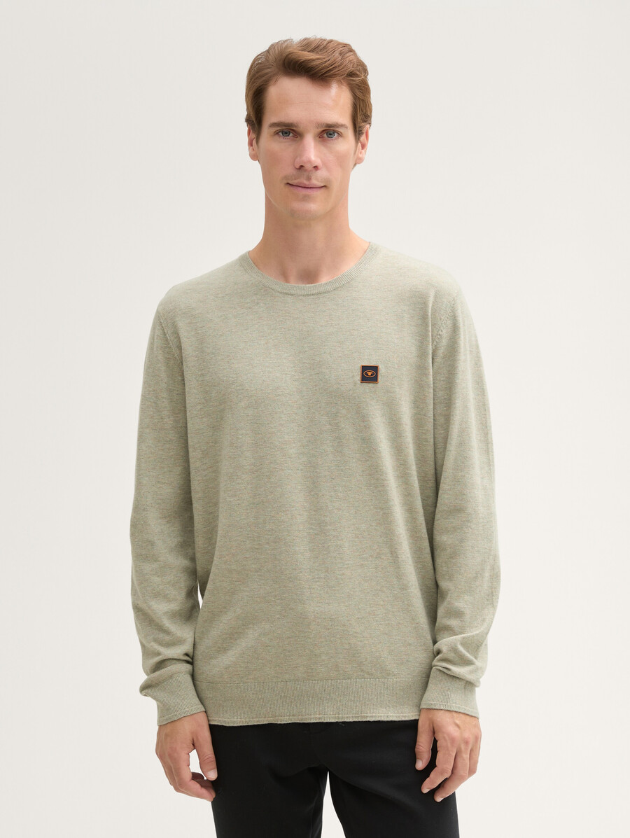 strickpullover mit logo-abzeichen