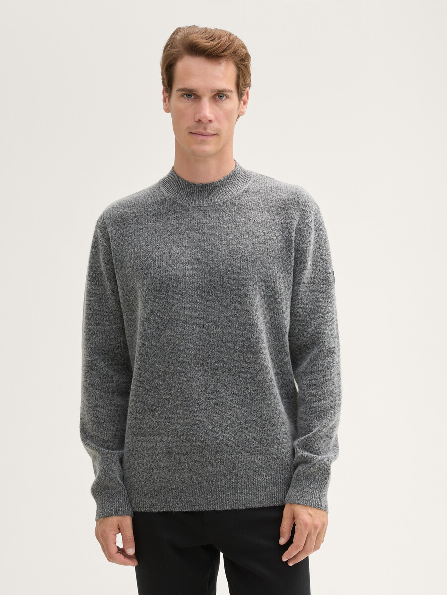 strickpullover mit stehkragen