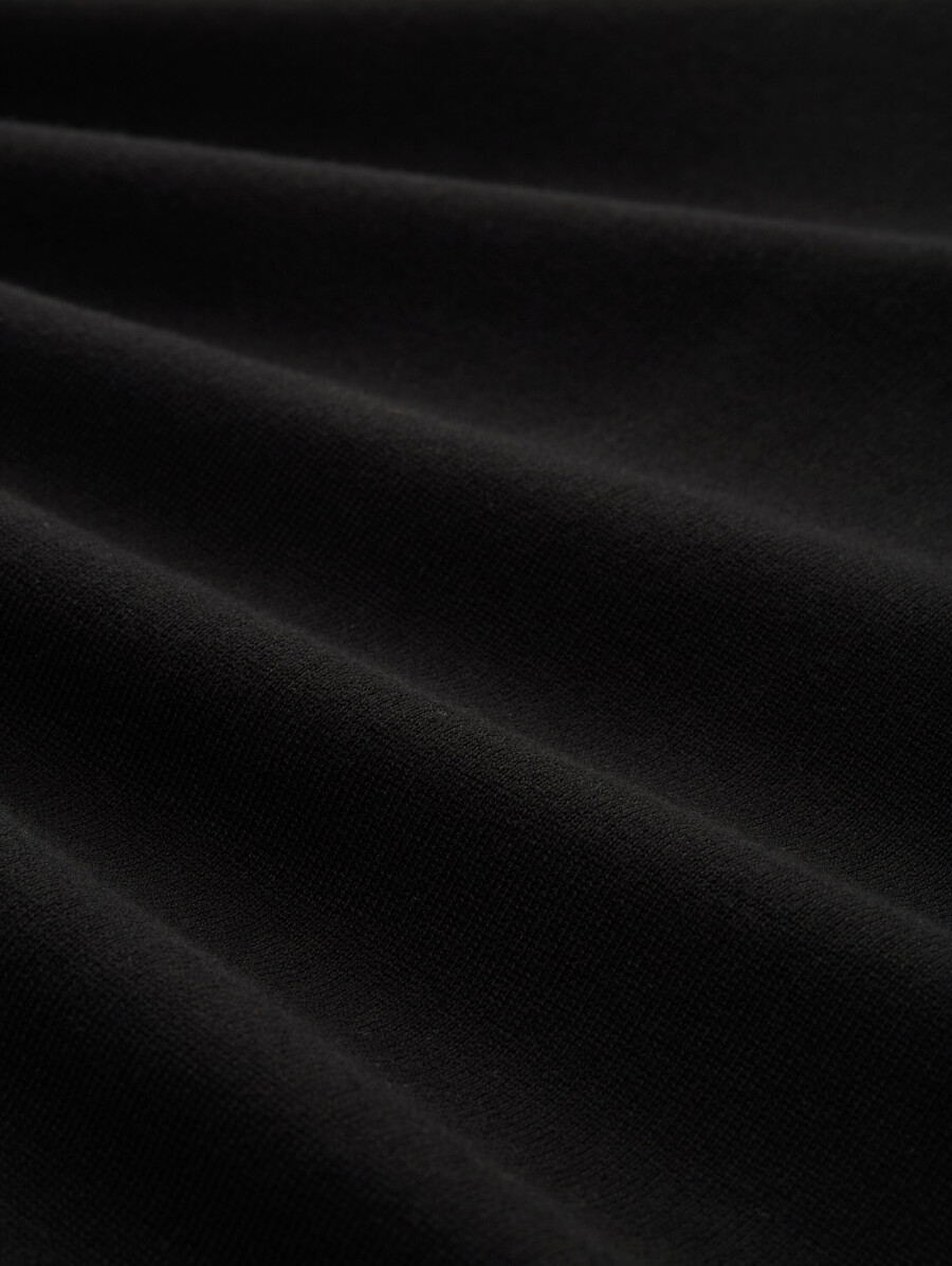 strickpullover mit v-ausschnitt