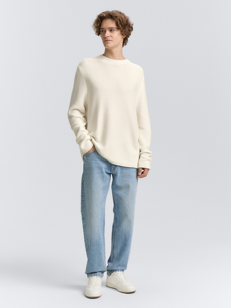 strickpullover in lockerer passform
