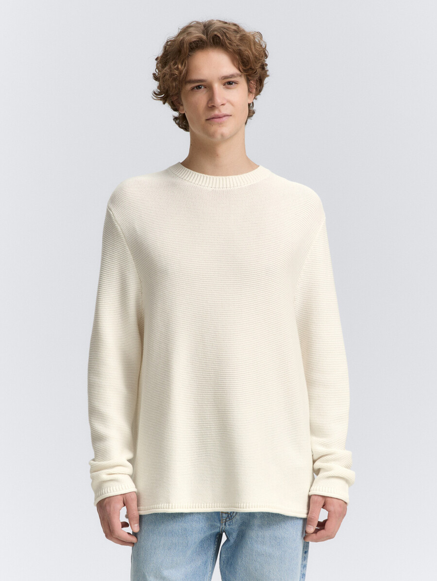 strickpullover in lockerer passform