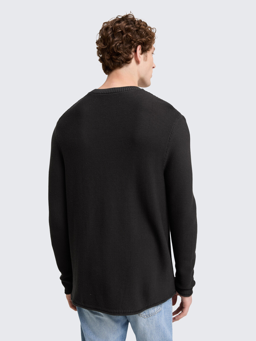 strickpullover in lockerer passform