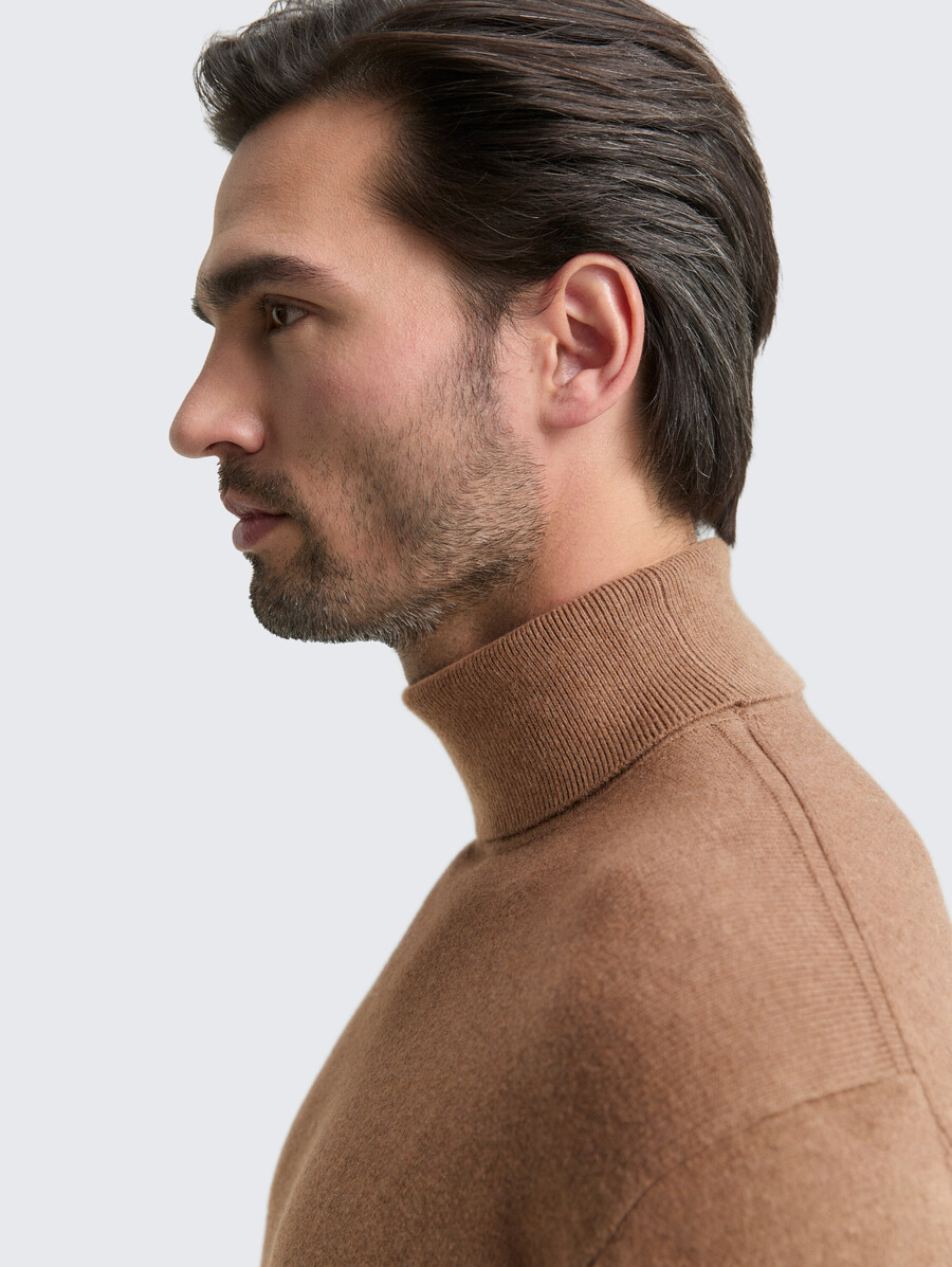 rollkragenpullover aus kaschmirmischung