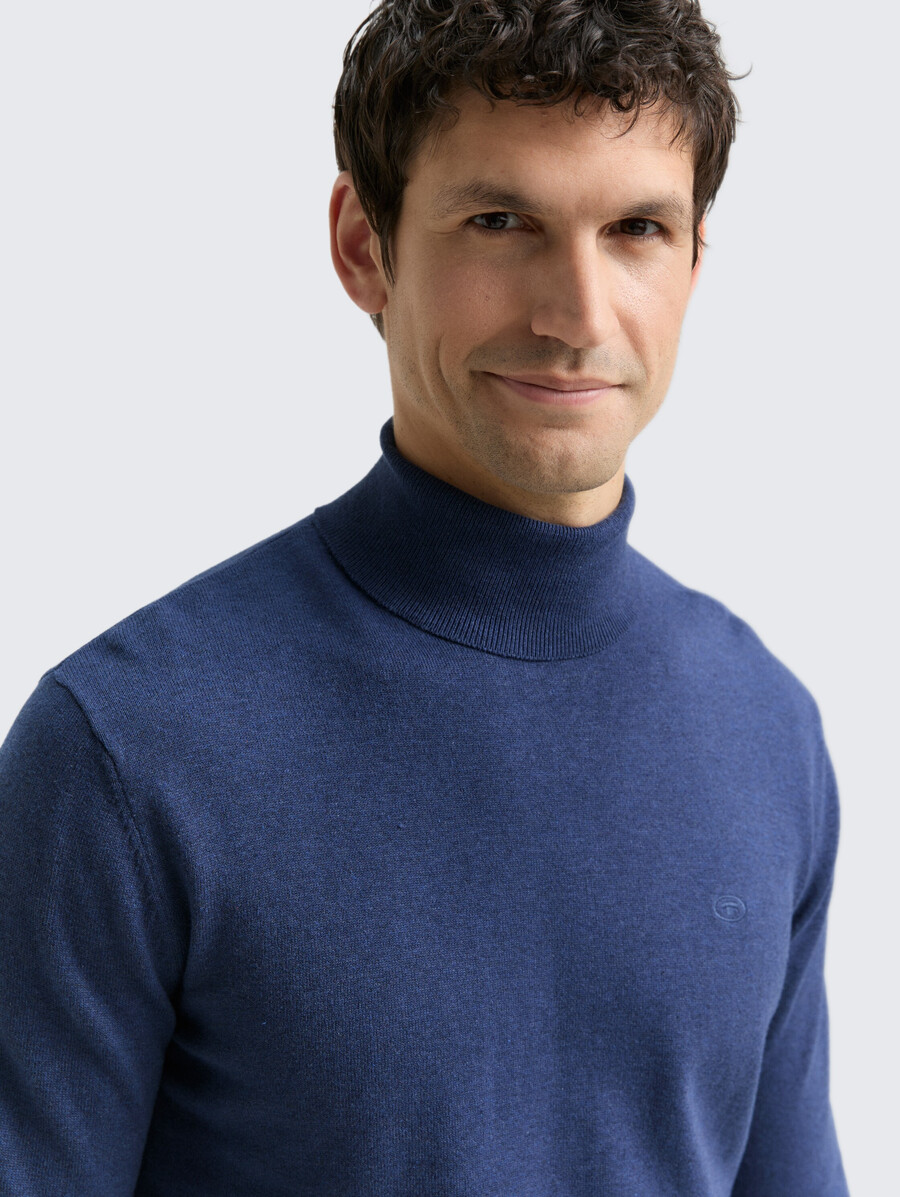 rollkragenpullover aus baumwolle