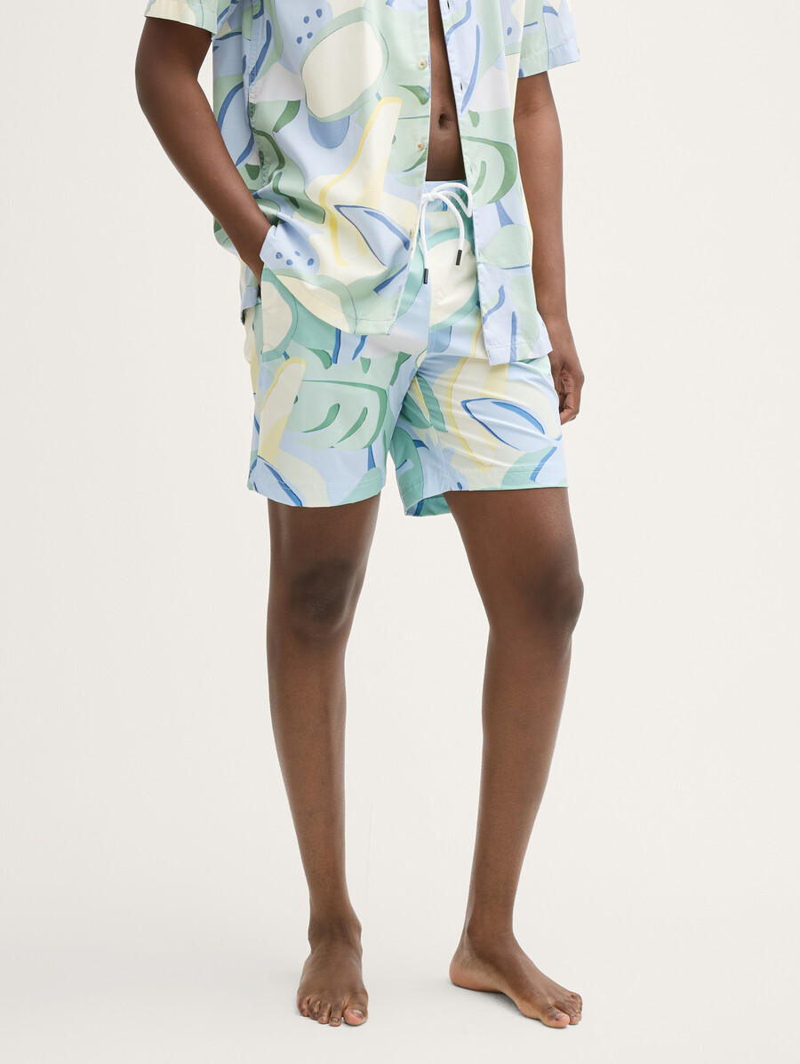 badeshorts mit aufdruck