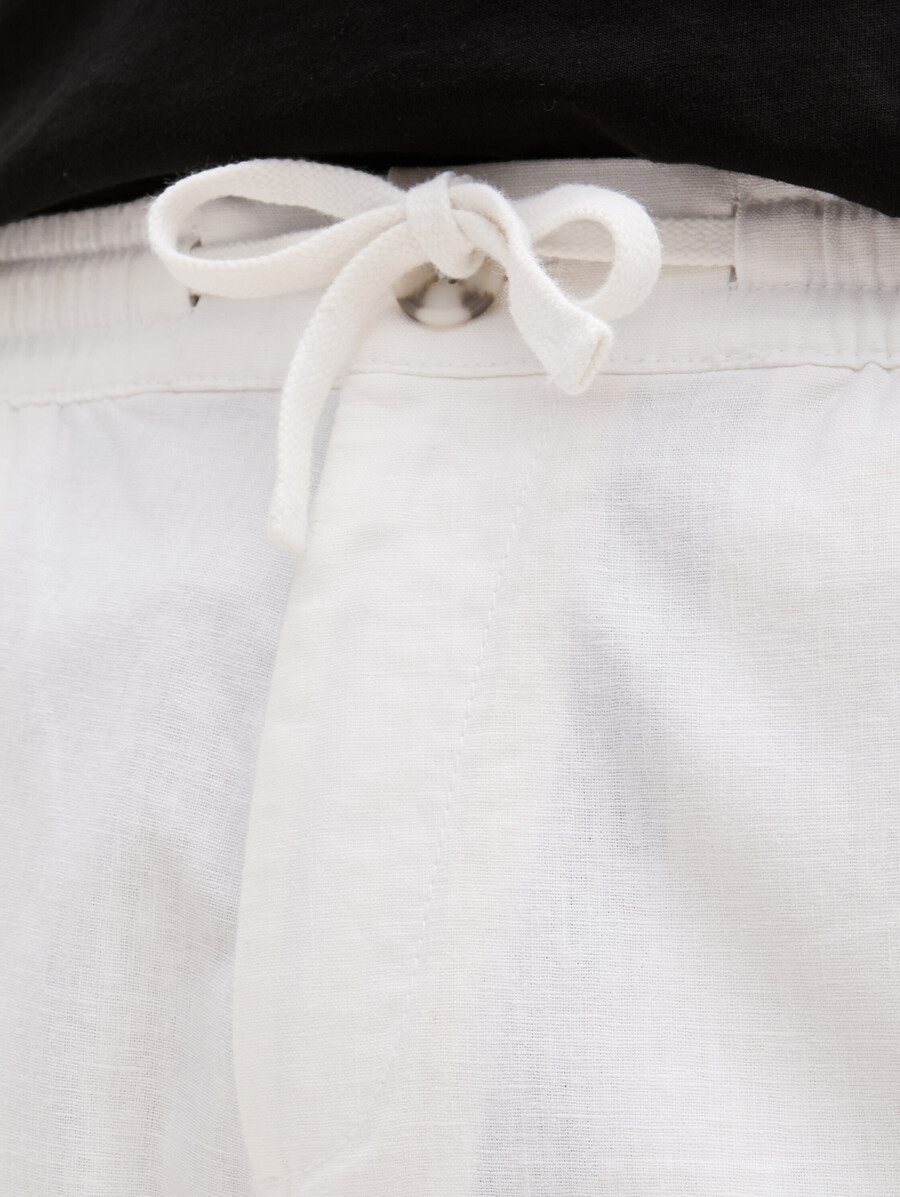 normale shorts mit leinenanteil