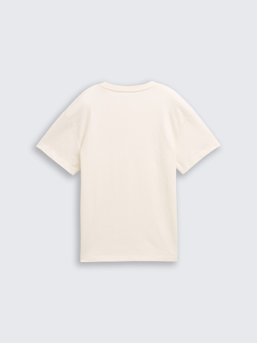 Übergroßes t-shirt mit brusttasche
