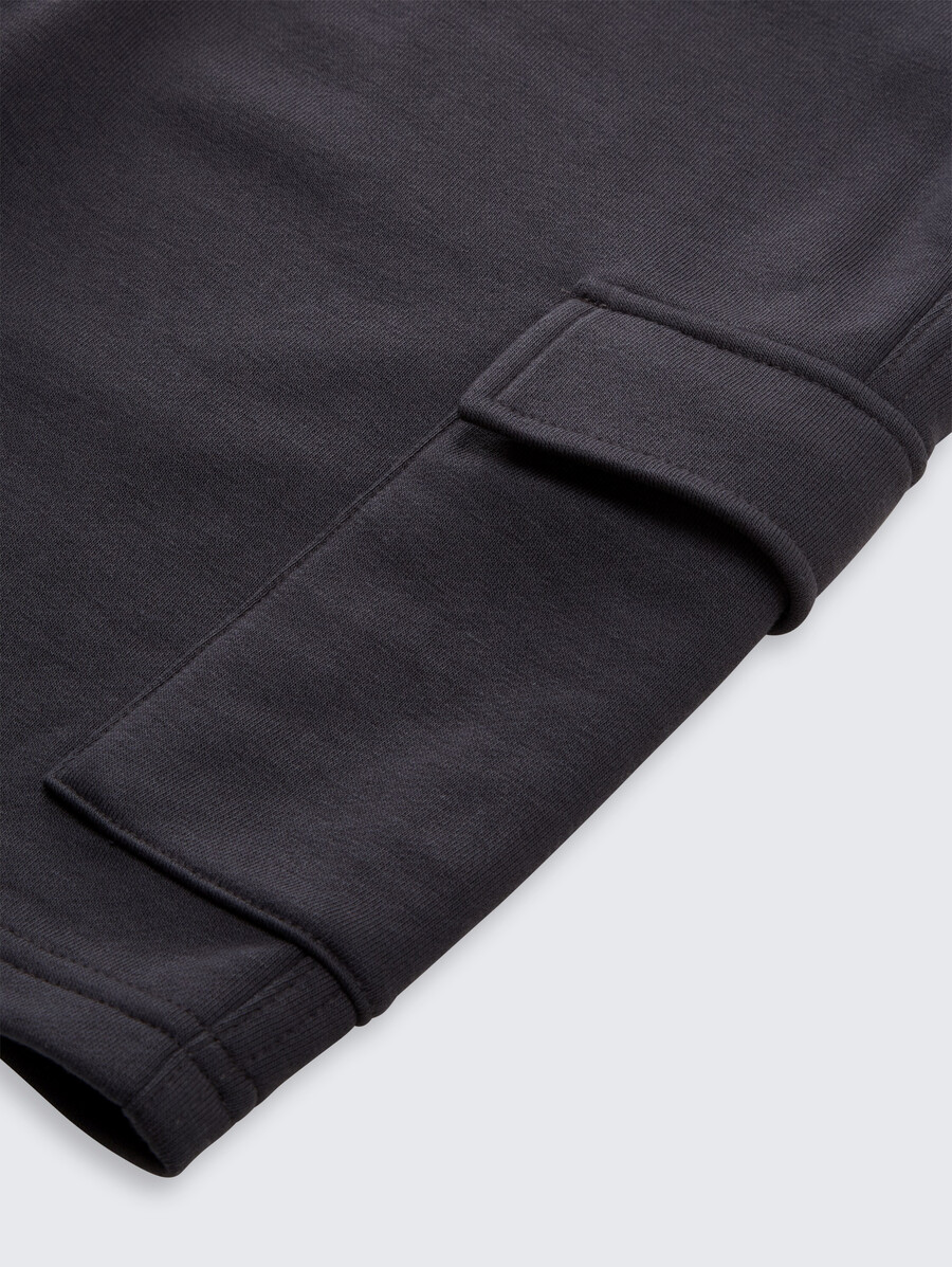 cargo-sweatshorts