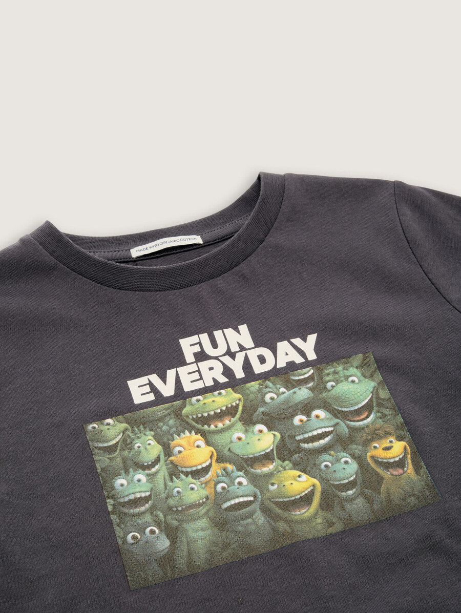 t-shirt mit aufdruck